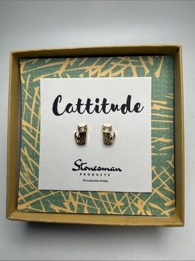 Cattitude Gold Cat Stud Earrings by Stonesman